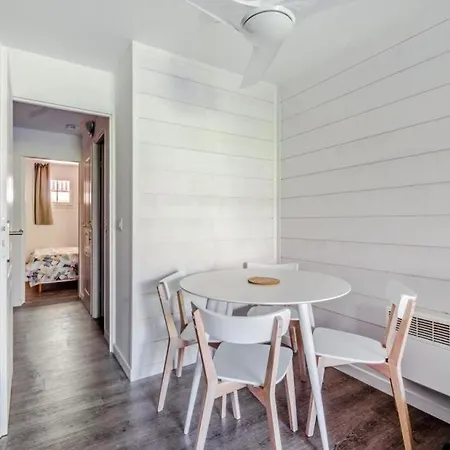 Apartment Le Village De Cap Esterel - Maeva - Cosy 2 Pieces 5 Personnes - Selection - Super Mae-4000 *