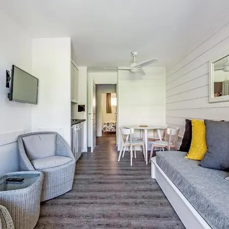 Résidence Le Village De Cap Esterel - Maeva - Cosy 2 Pièces 5 Personnes - Sélection - Super Mae-4000 Appartamento